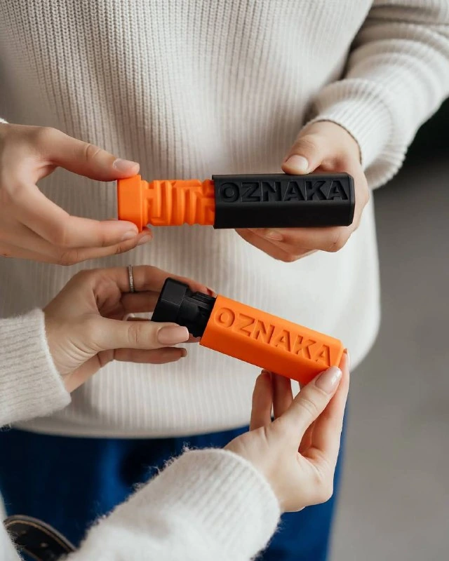 Ідей для подарунків вже обмаль, а все ж хочеться потішити команду?